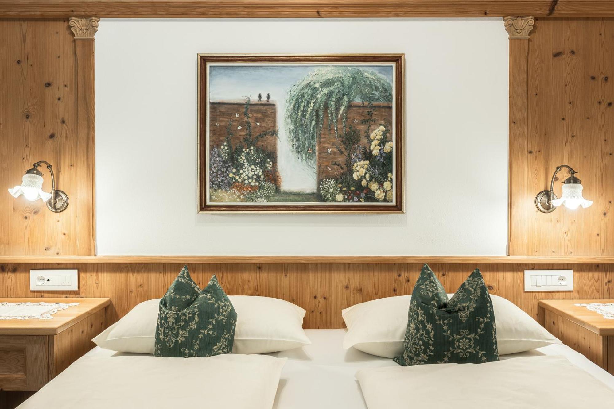 Hotel La Pineta Σέλβα ντι Βαλ Γκαρντένα Δωμάτιο φωτογραφία