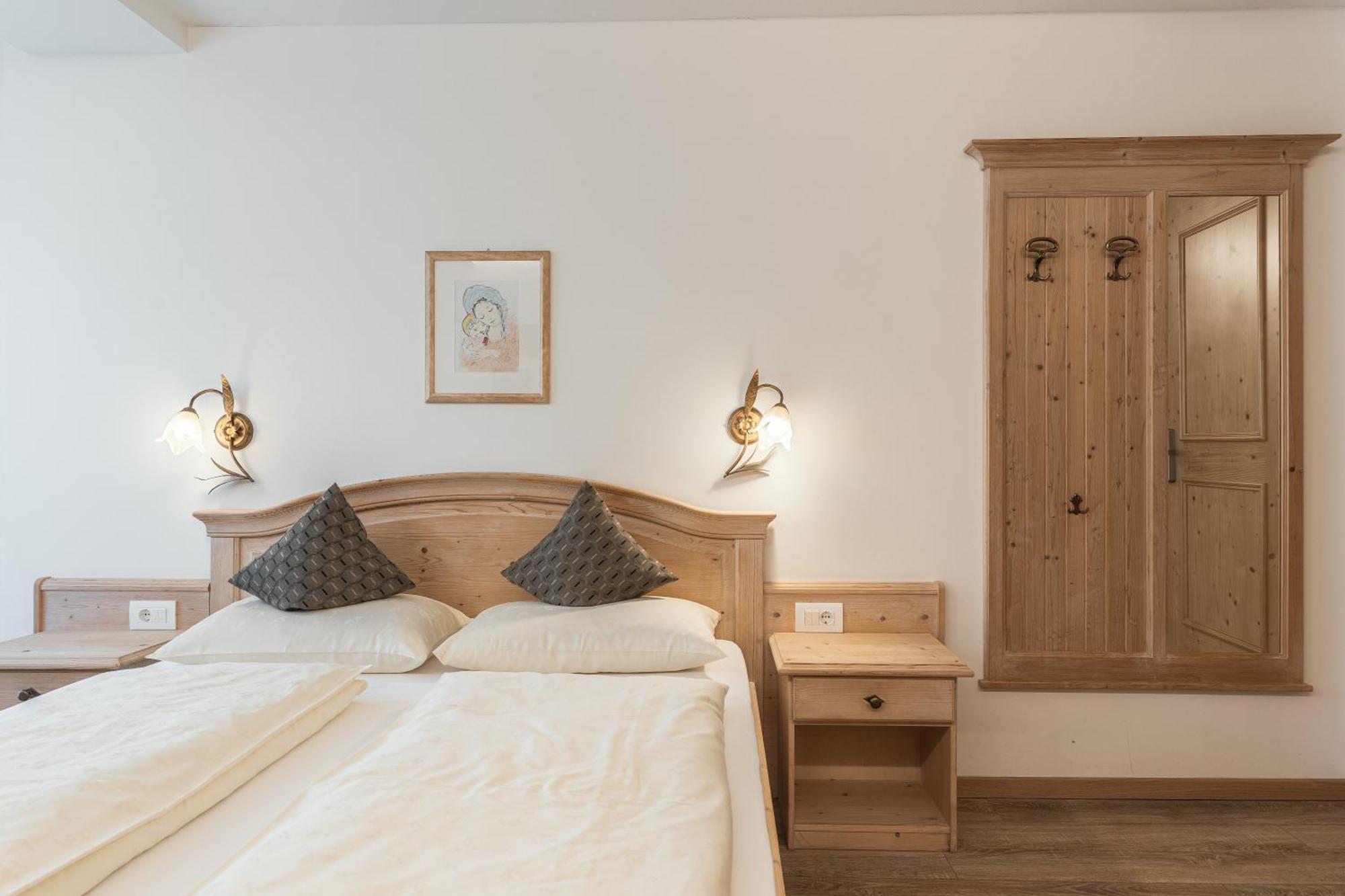 Hotel La Pineta Σέλβα ντι Βαλ Γκαρντένα Δωμάτιο φωτογραφία