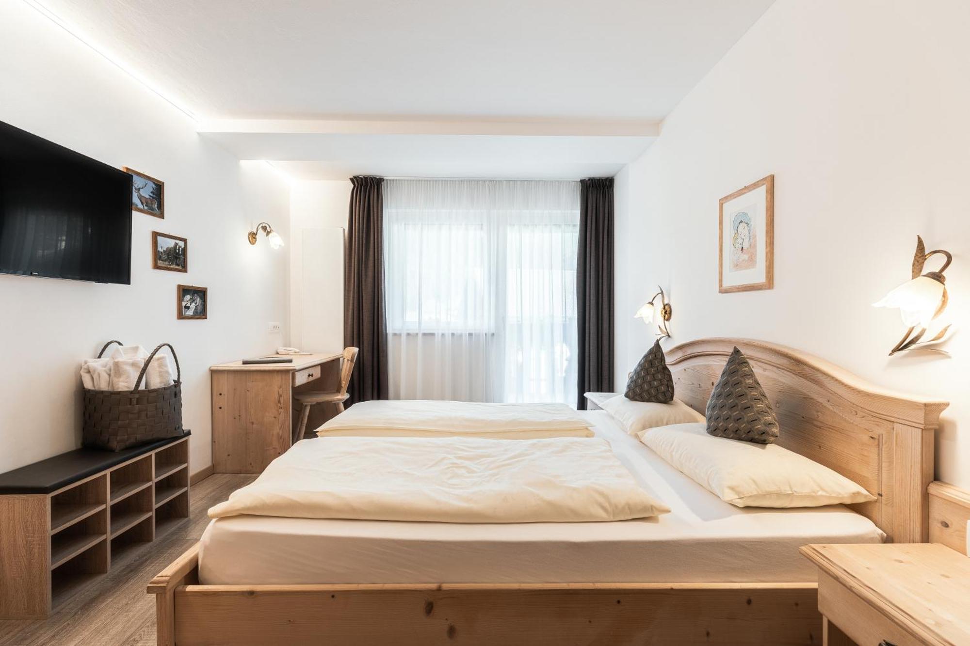 Hotel La Pineta Σέλβα ντι Βαλ Γκαρντένα Δωμάτιο φωτογραφία