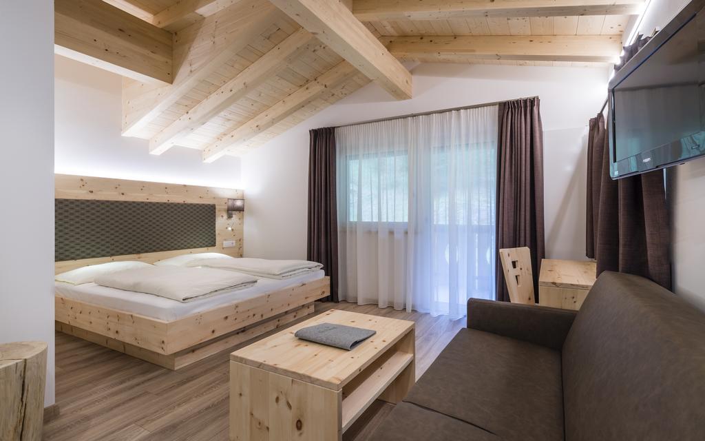 Hotel La Pineta Σέλβα ντι Βαλ Γκαρντένα Εξωτερικό φωτογραφία